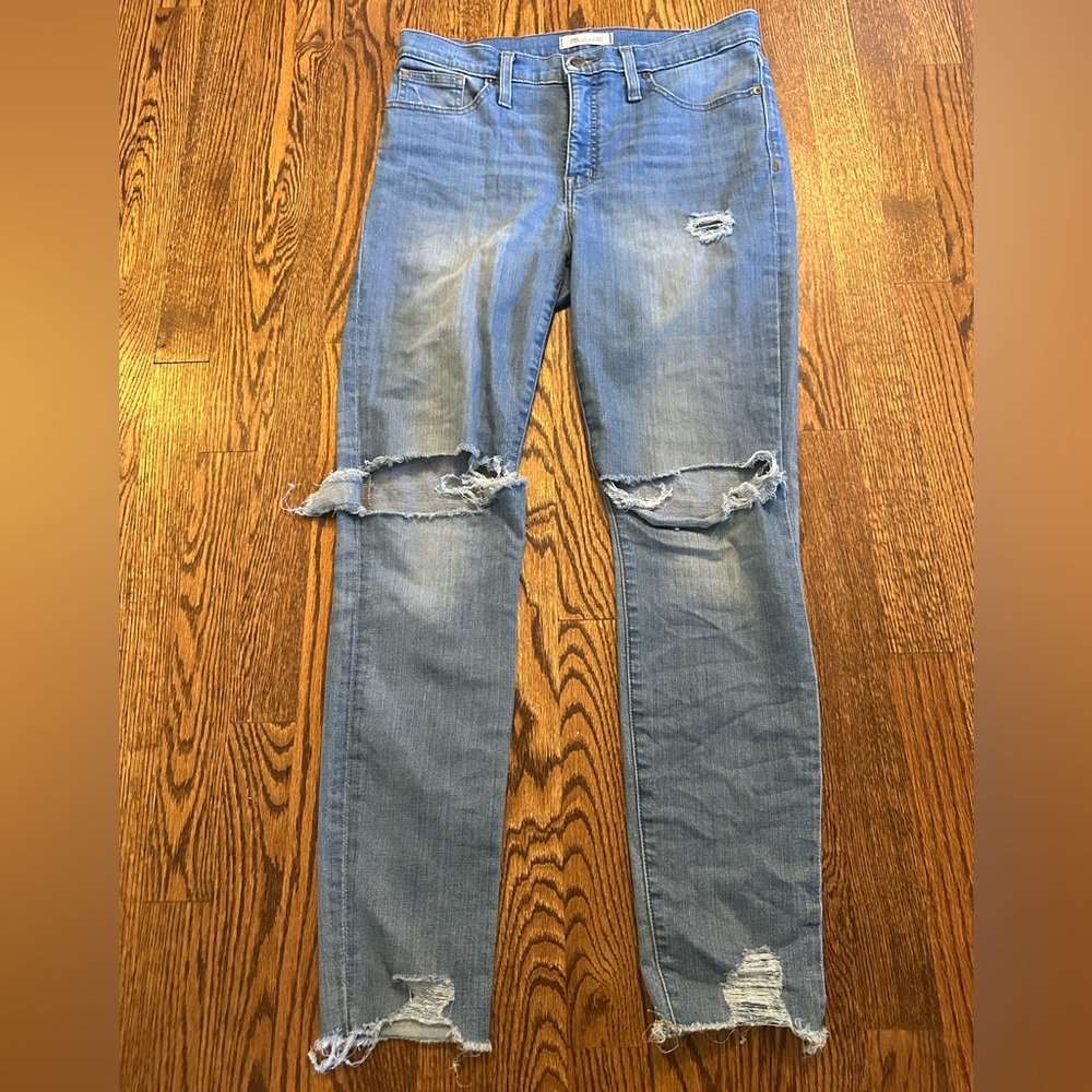 Madewell Light Blue Distressed 9inch High Rise Skinny